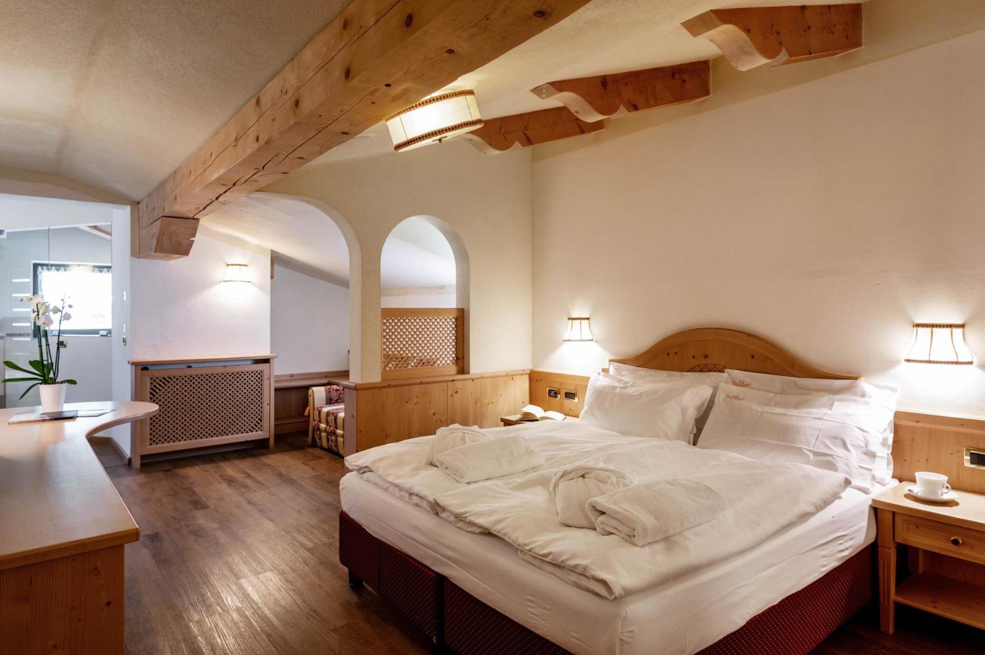 Hotel Terme Antico Bagno Pozza di Fassa Pokój zdjęcie